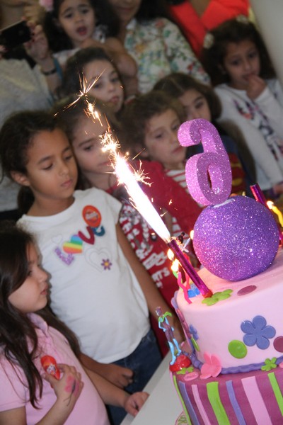 Bees Mystery at Beirut Souks